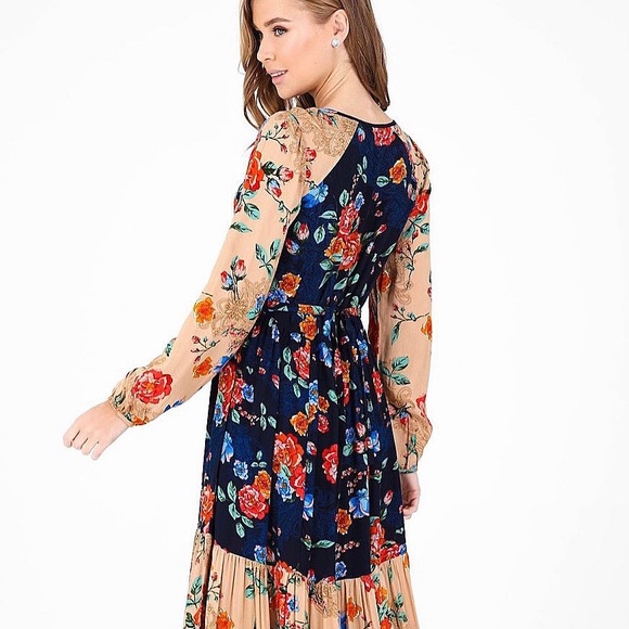 PATRONS OF PEACE | Floral Maxi Dress - Picture 5 of 10